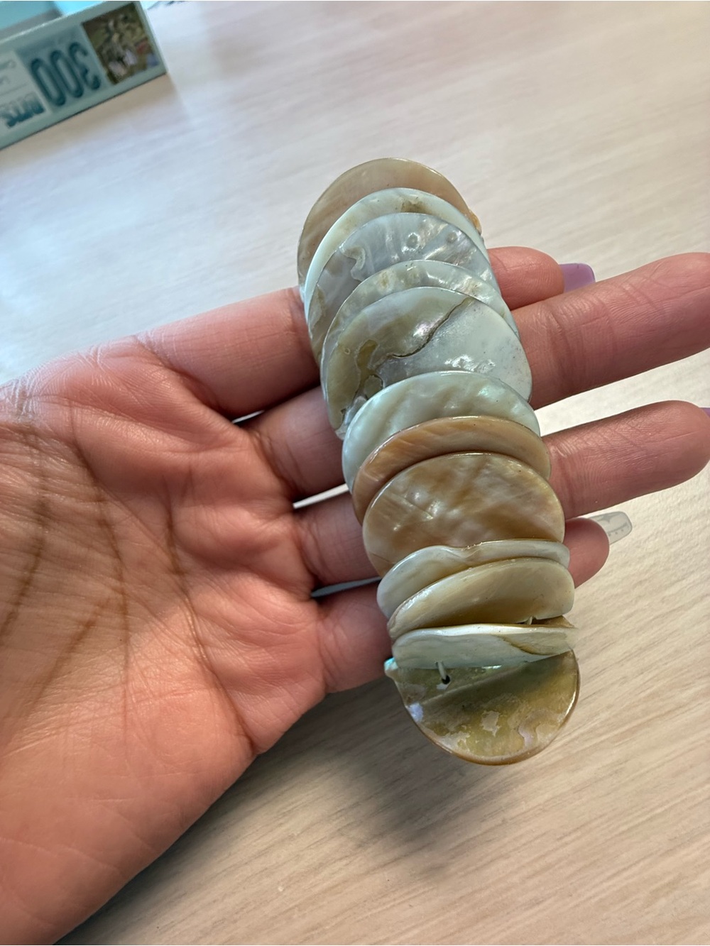 Vintage mother-of-pearl / abalone seashell stretch cuff bracelet
